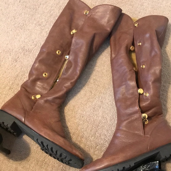 Michael Kors Shoes - Michael Kors brown leather boots